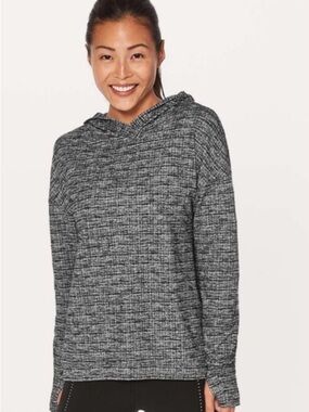 Lululemon Extra Mile Hoodie  No Size Tag   Size 8?  See Photo for Measurements